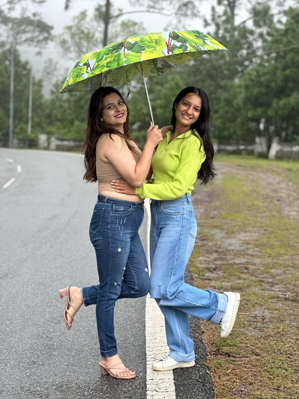 Contact Sexy Model Girls Shimla