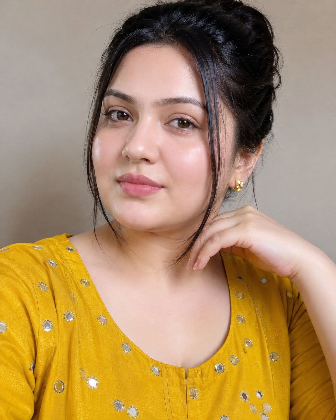 Contact Sexy Model Girls Rishikesh