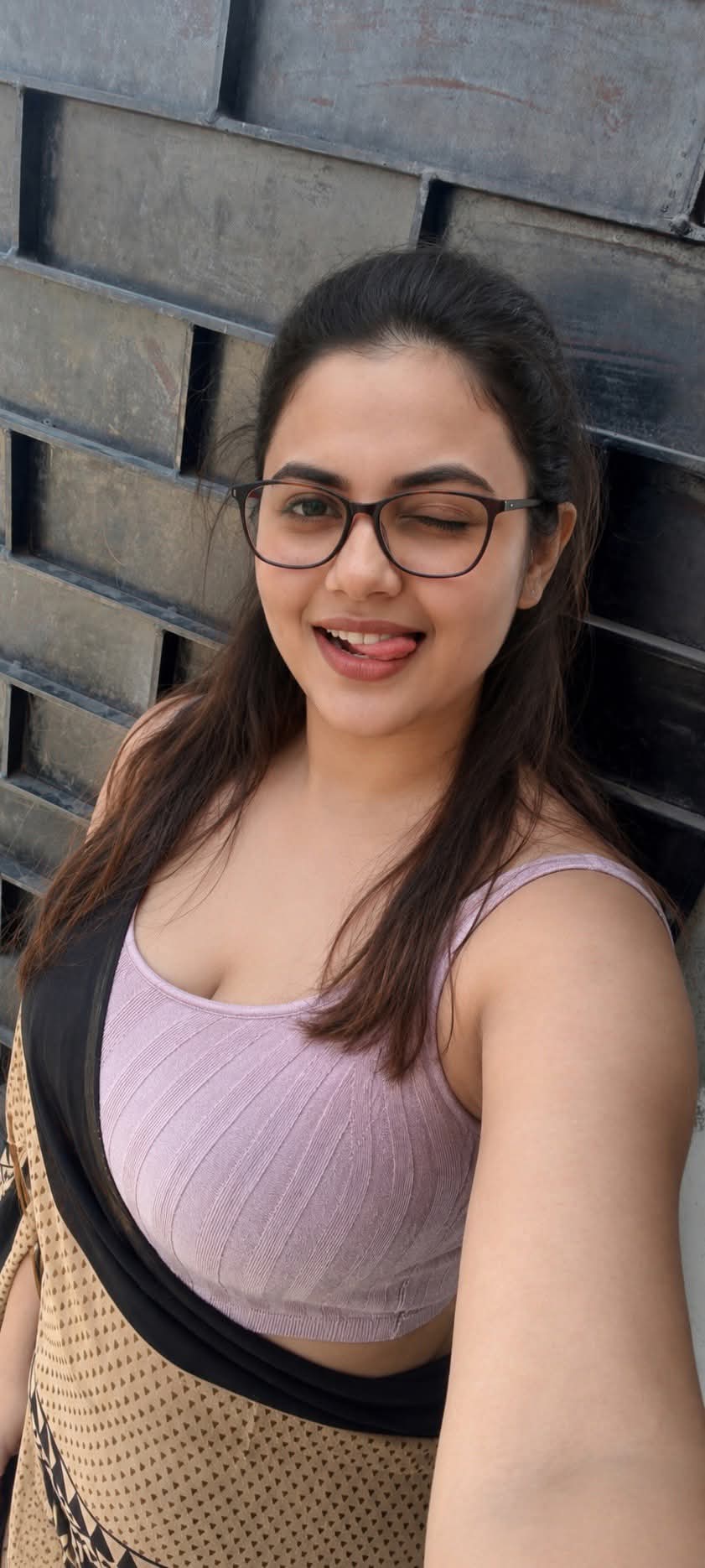 Contact Sexy Model Girls Bhiwadi