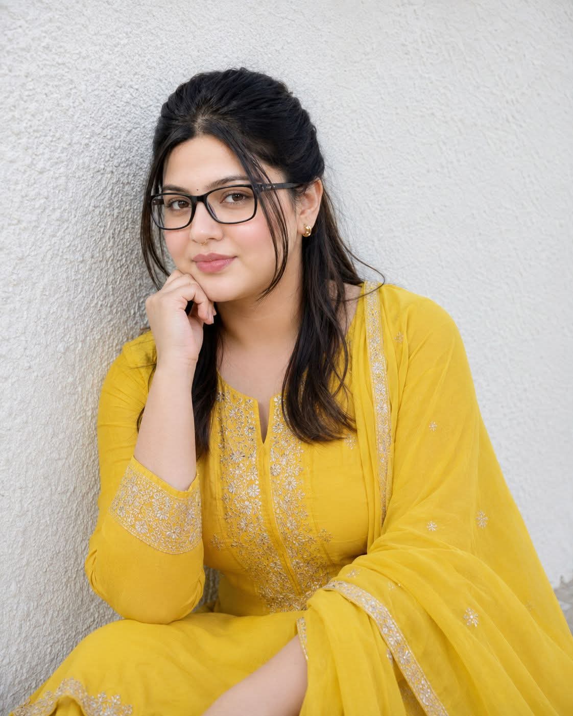 Contact Sexy Model Girls Muradabad